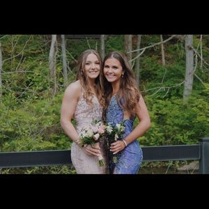 Meet your Posher, Kenzie